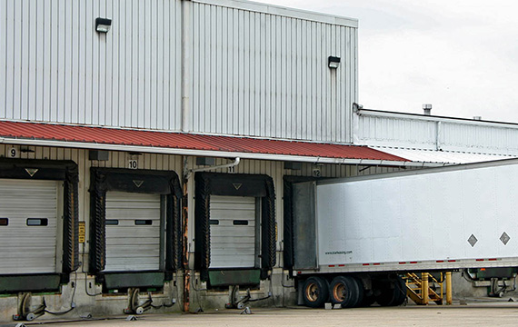 Holophane-Outdoor-Solutions-warehouse jpg